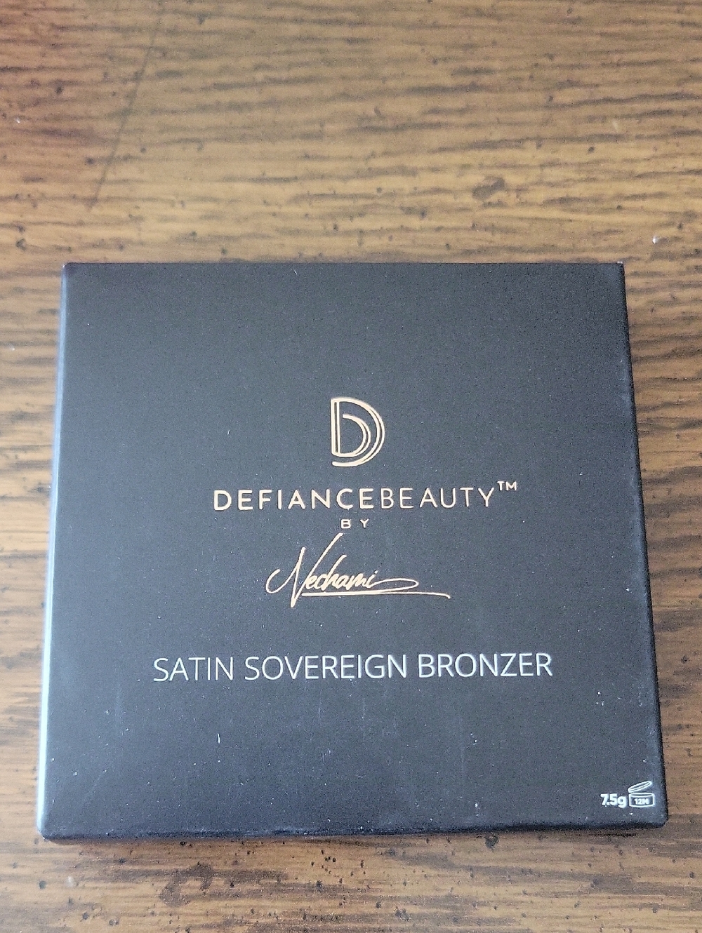 Satin Sovereign Bronzer - Deep Brown